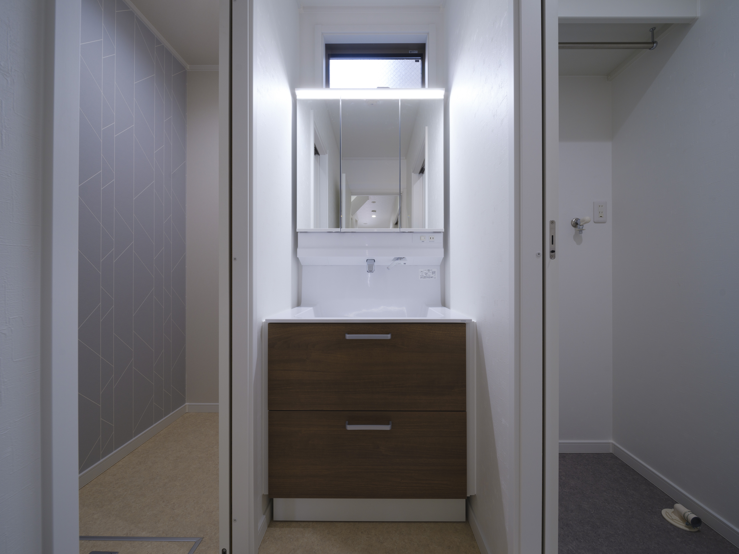 長崎市・時津・長与で土地やマイホーム探しをするなら(株)SEIBUセイブ。少々手狭な土地も3階建てで、あなたの快適な暮らしを応援します。